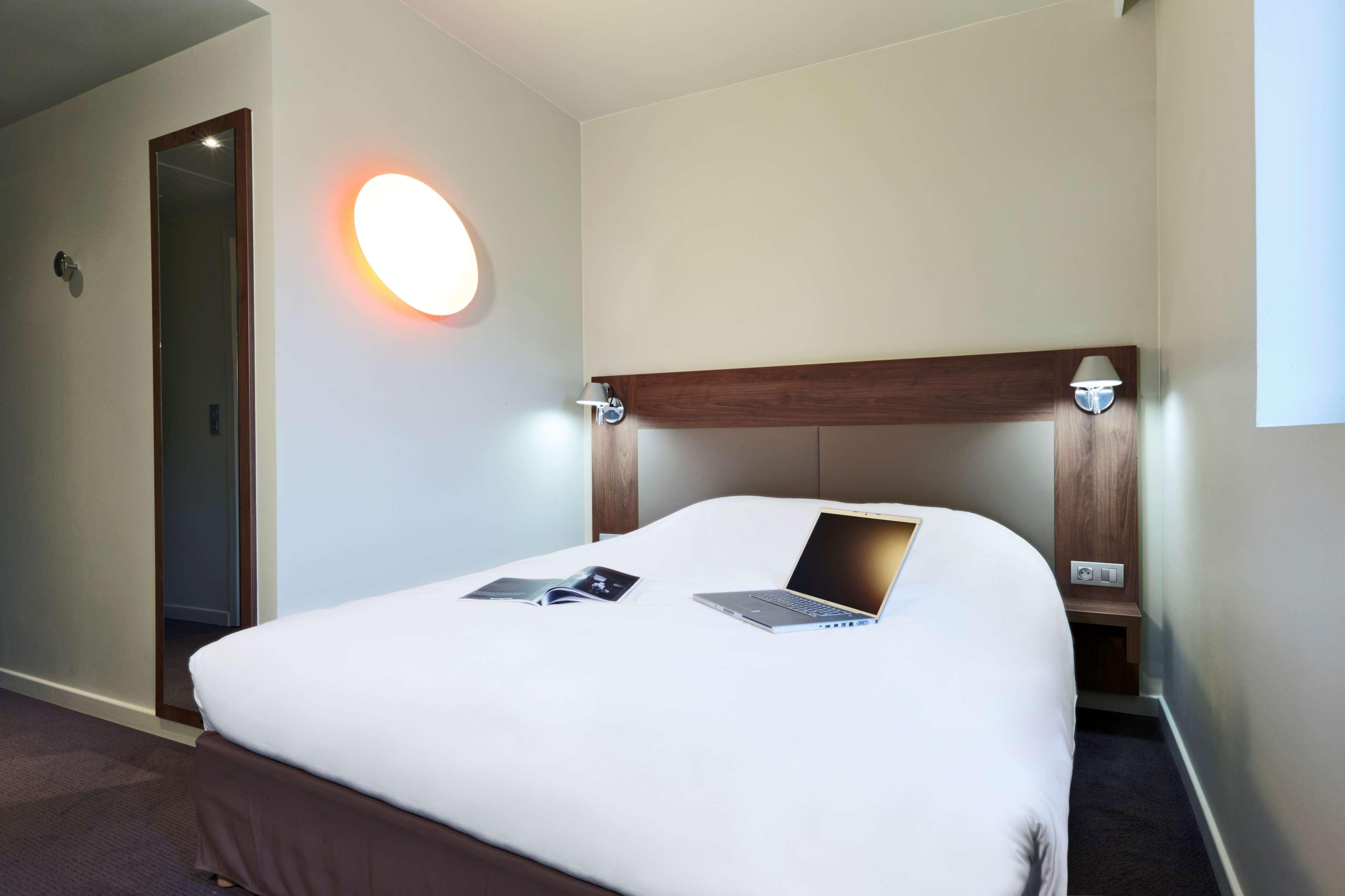 Hotel Campanile Nancy Centre - Gare Zewnętrze zdjęcie